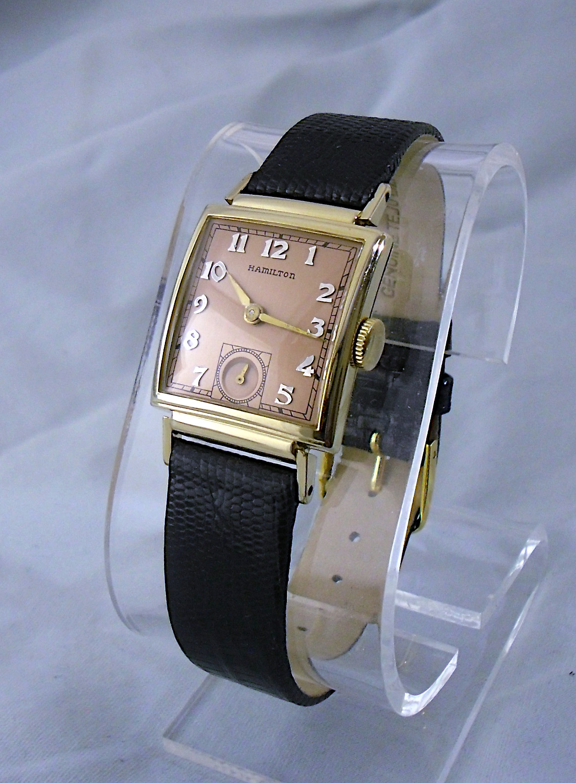 Hamilton Watch 1945 Ross and some ancestors - Vintage-Hamilton-Wristwatches